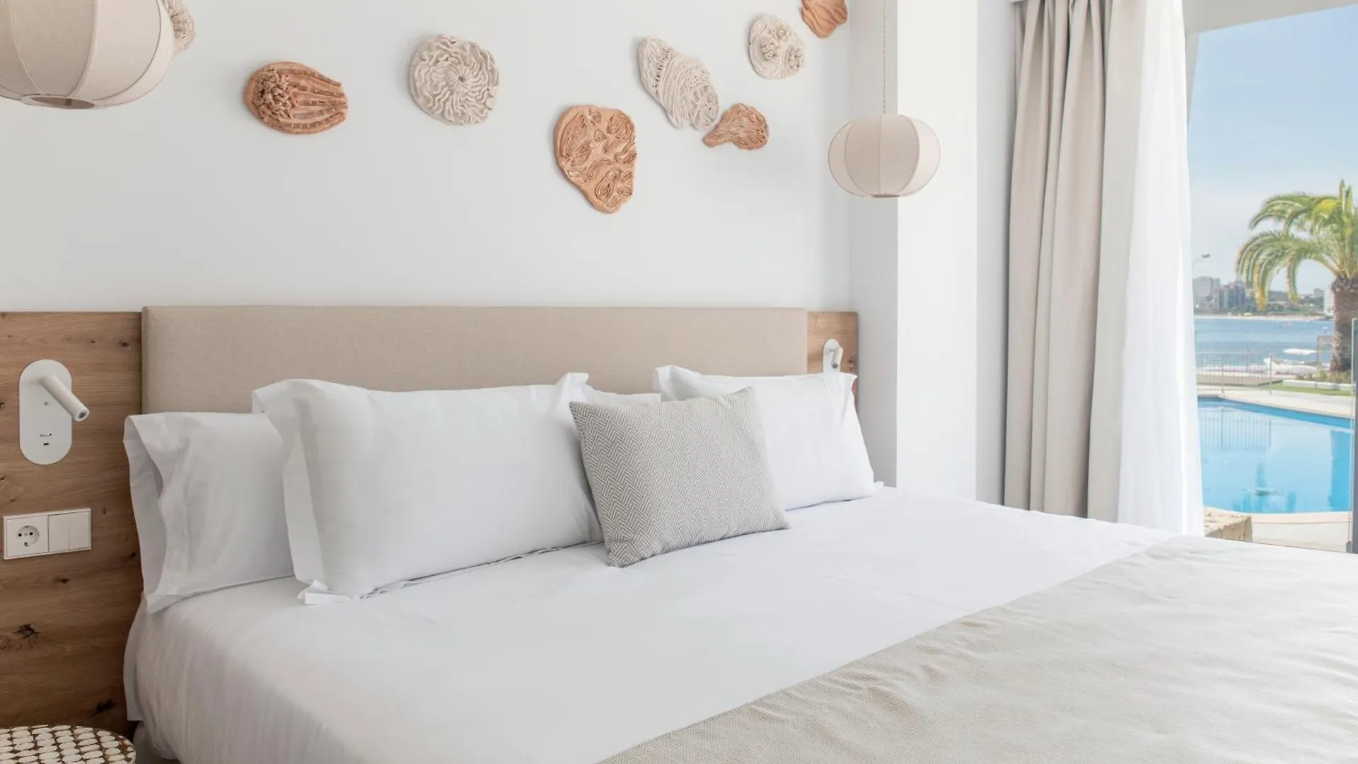 Roc Portonova Apartaments Palma Nova  Spain
