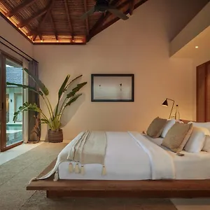 villa-massilia-bali.hotelsseminyak.net/