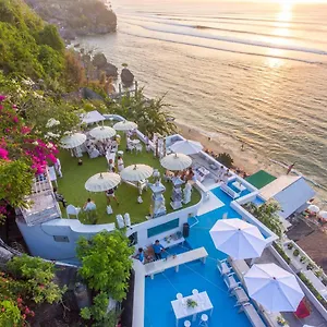 morabito-art-cliff.hotelsseminyak.net/